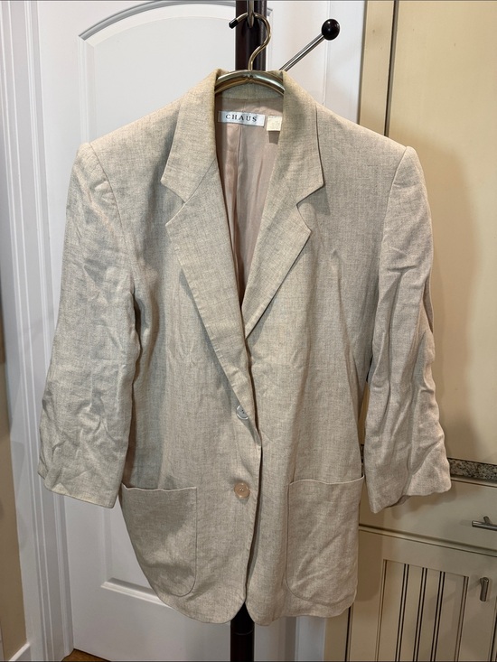Chaus Jackets & Blazers - Chaus Women's Light Beige Linen-Blend Blazer